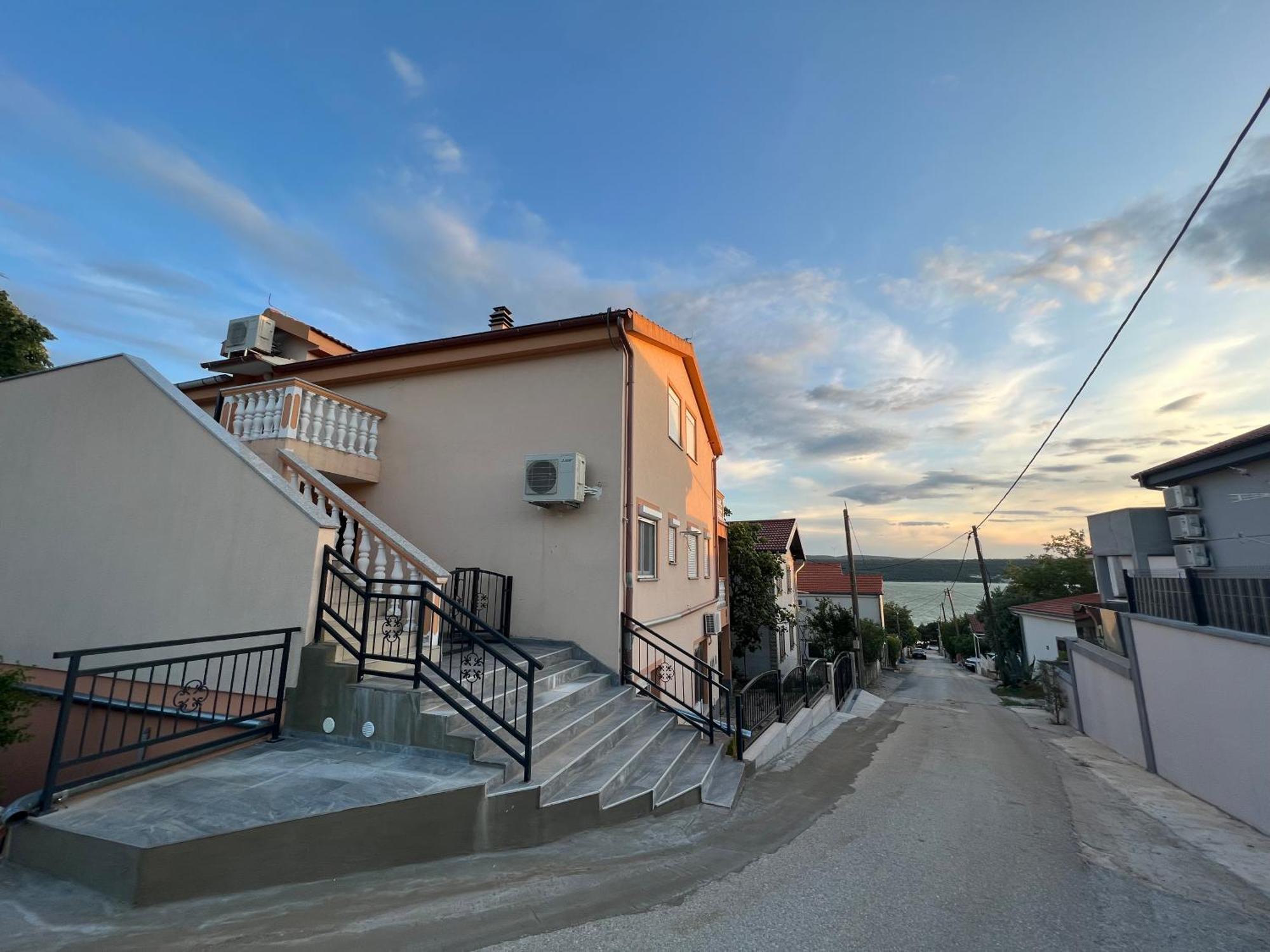 Apartments Anita Kruševo Eksteriør bilde